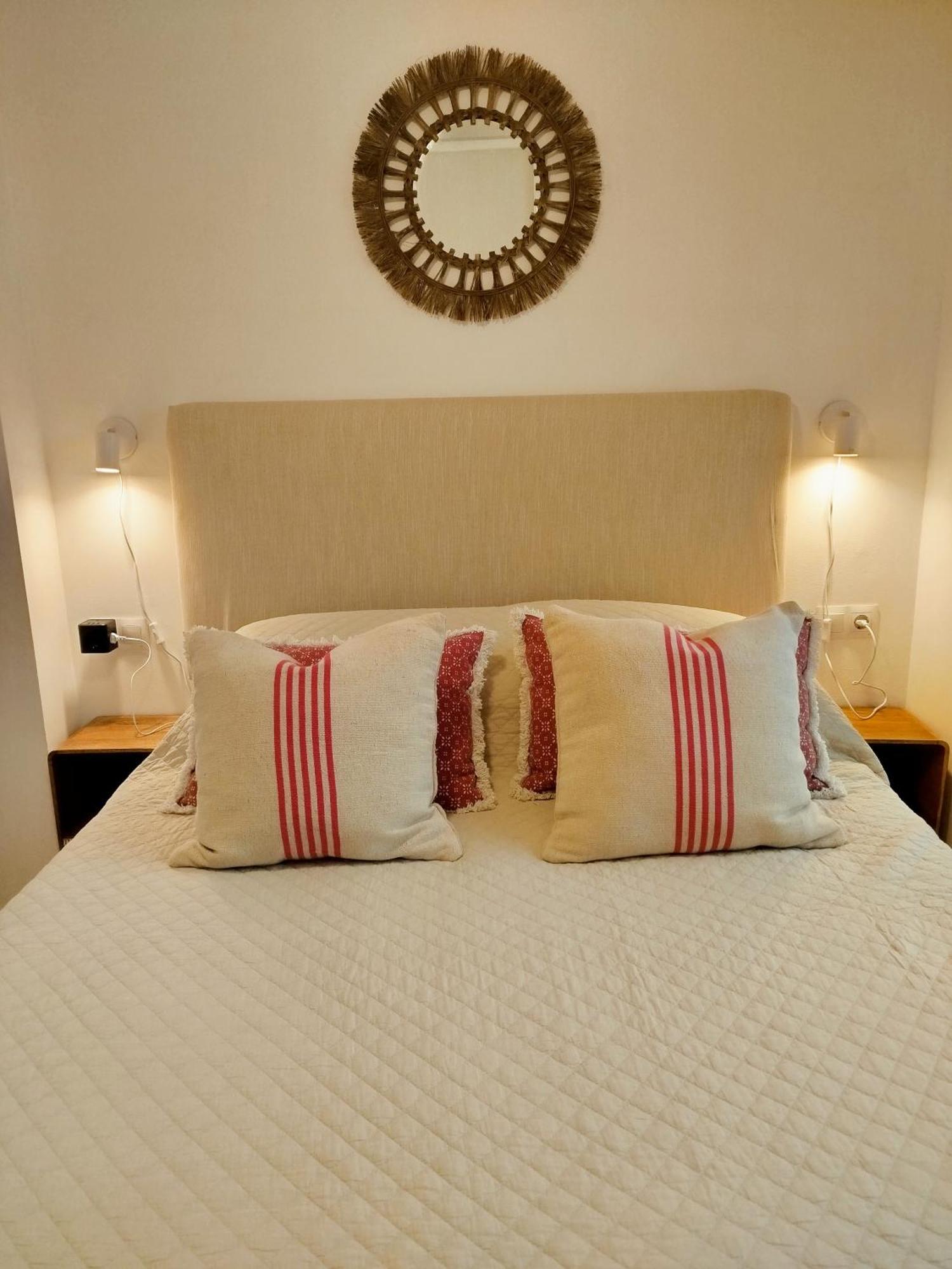 Impressive Apartment With 3 Bedrooms Metres From The Beach 에스테포나 외부 사진